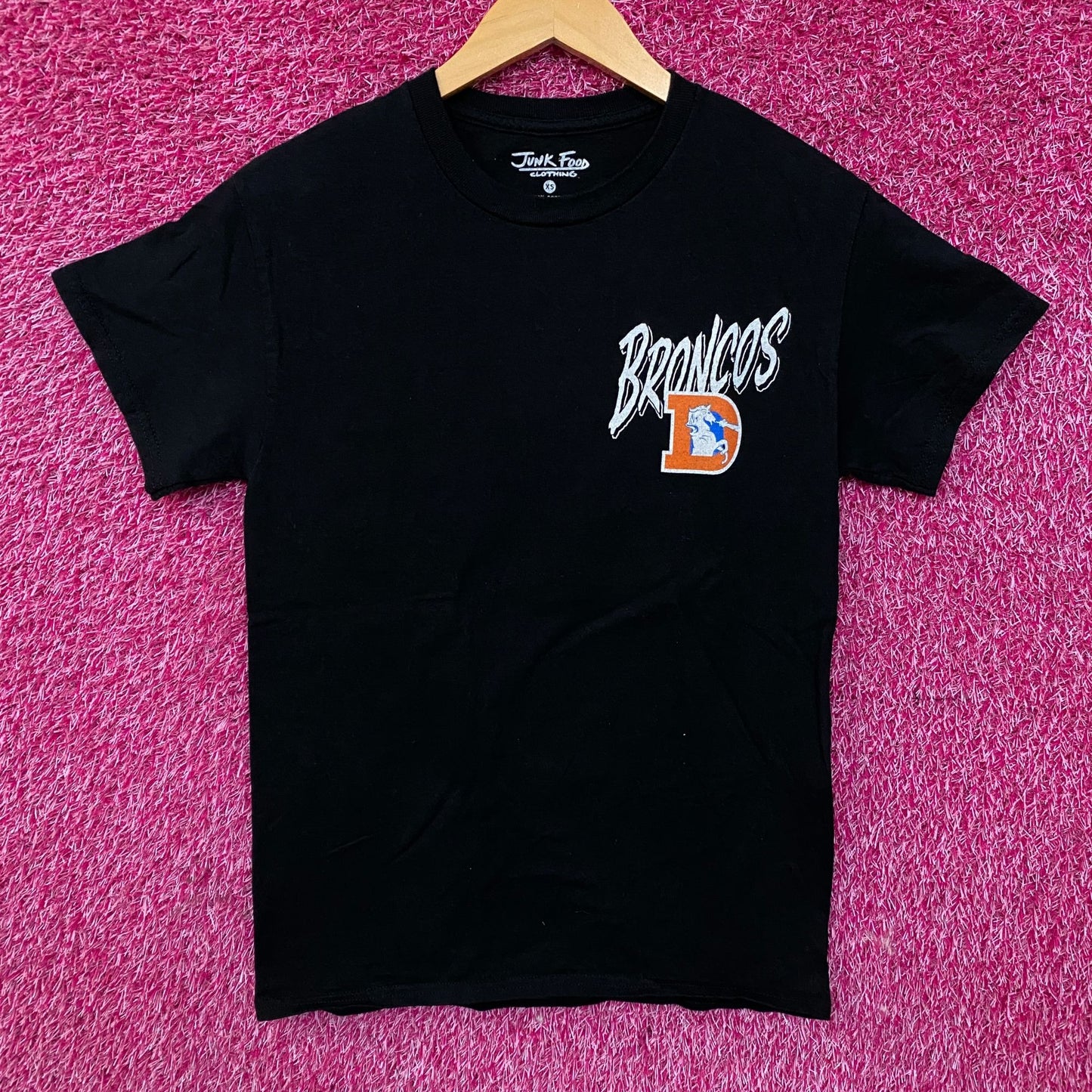 Junk Food Clothing NFL Denver Broncos Shift T-Shirt XS