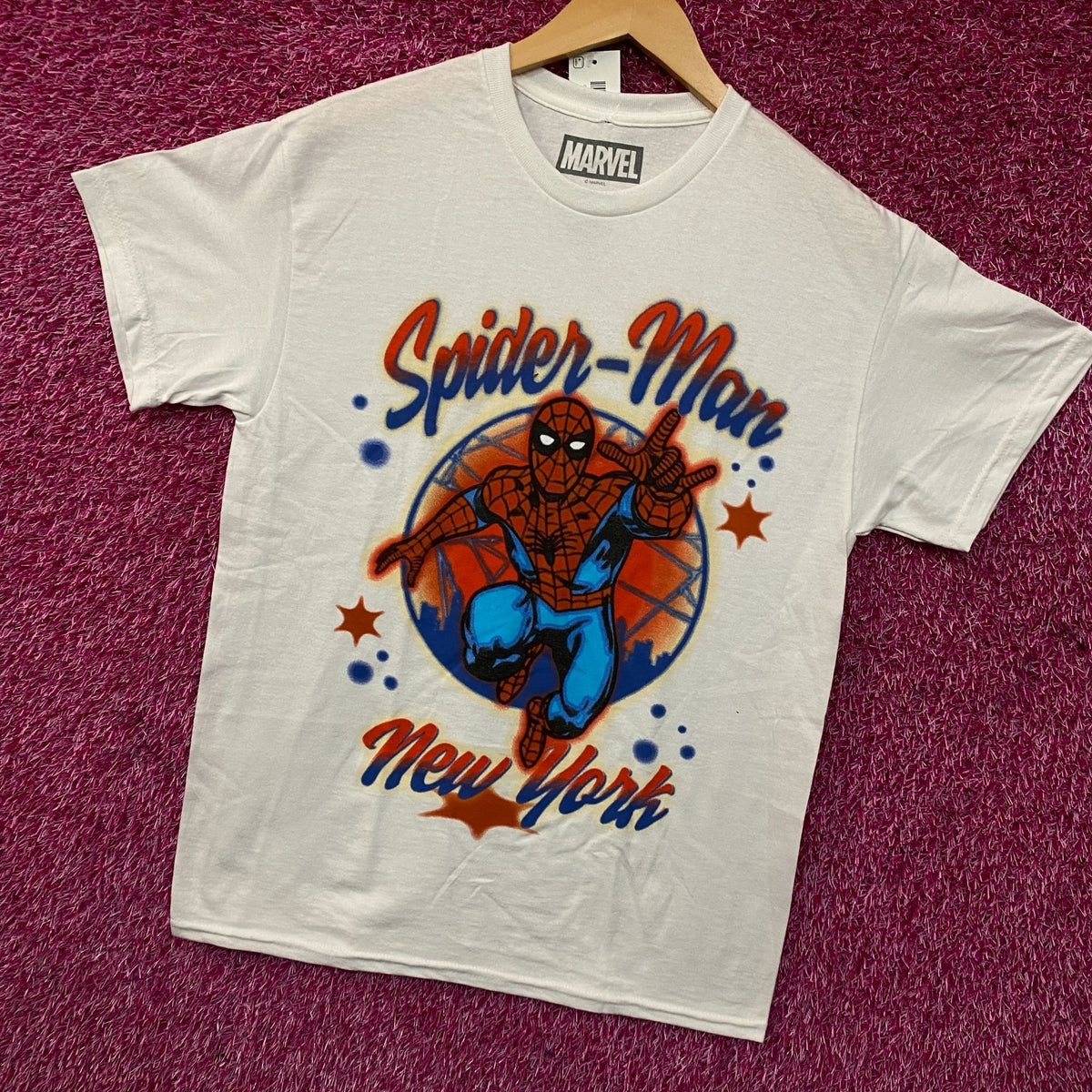 Marvel Spider-Man New York Retro Graphic T-Shirt Medium