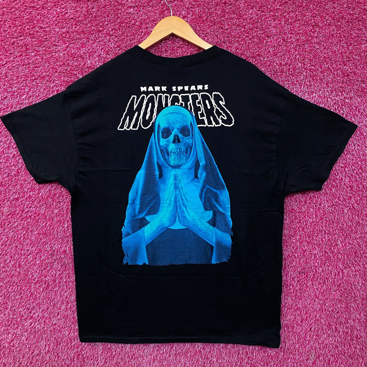 Mark Spears Monsters Nun Horror Graphic T-Shirt XL