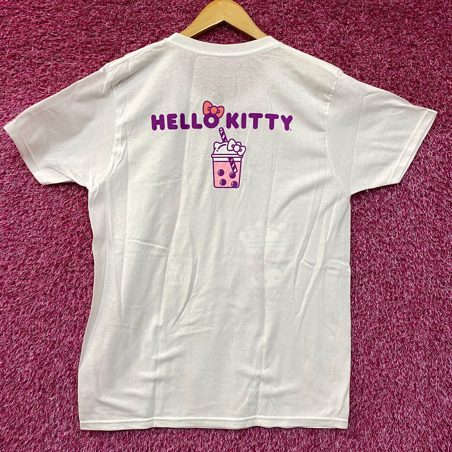 Hello Kitty Strawberry Milk Boba Tea Sanrio Kawaii T-Shirt L