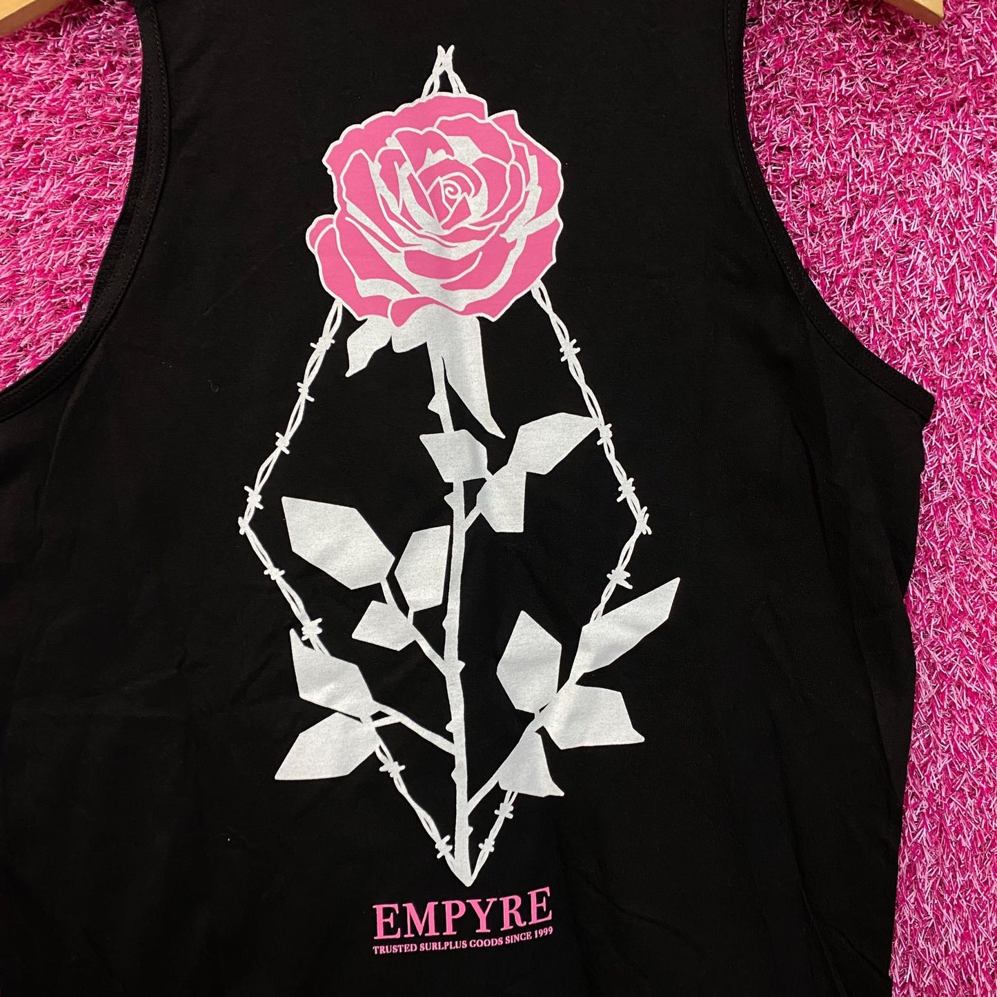 Empyre Rose tank Top size medium