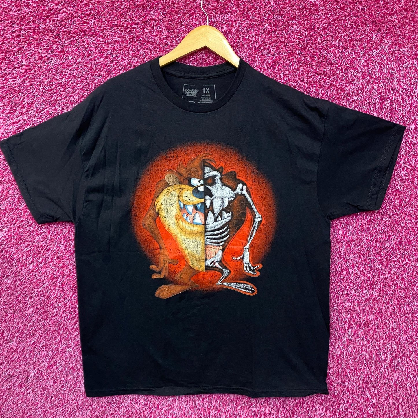 Looney Tunes Taz The Tasmanian Devil T-Shirt XL