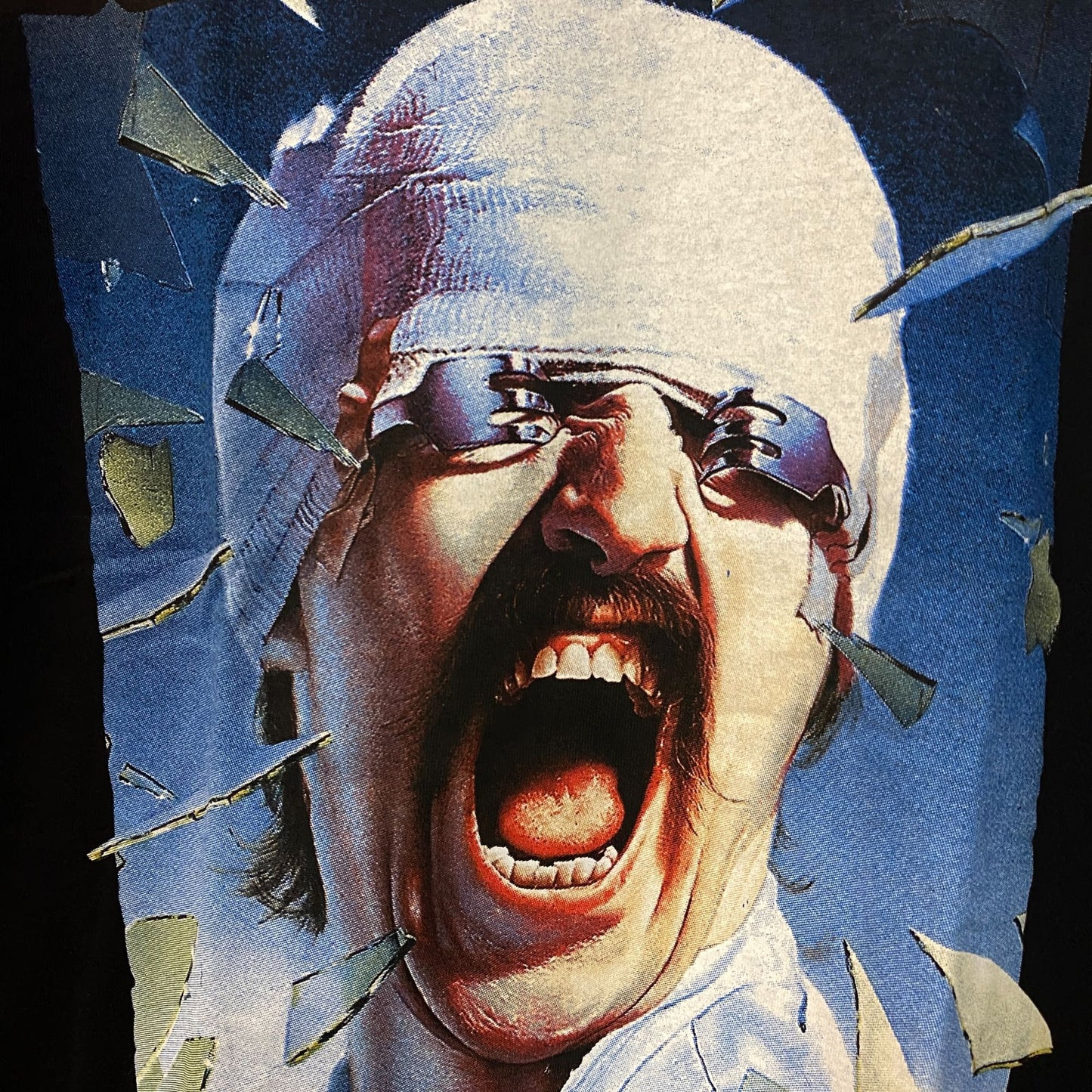 Scorpions Blackout Album Cover Heavy Metal Band T-Shirt Large