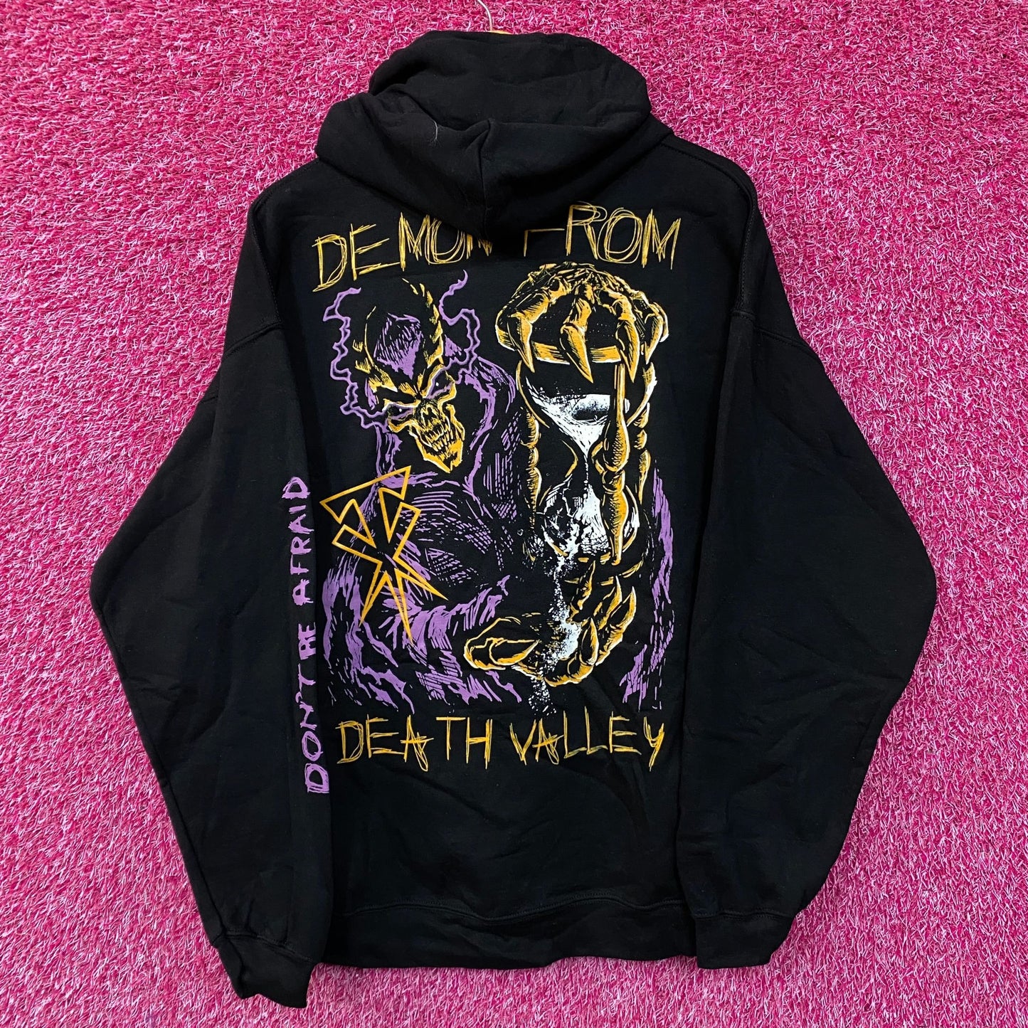 WWE The Undertaker Collage Hoodie size XL