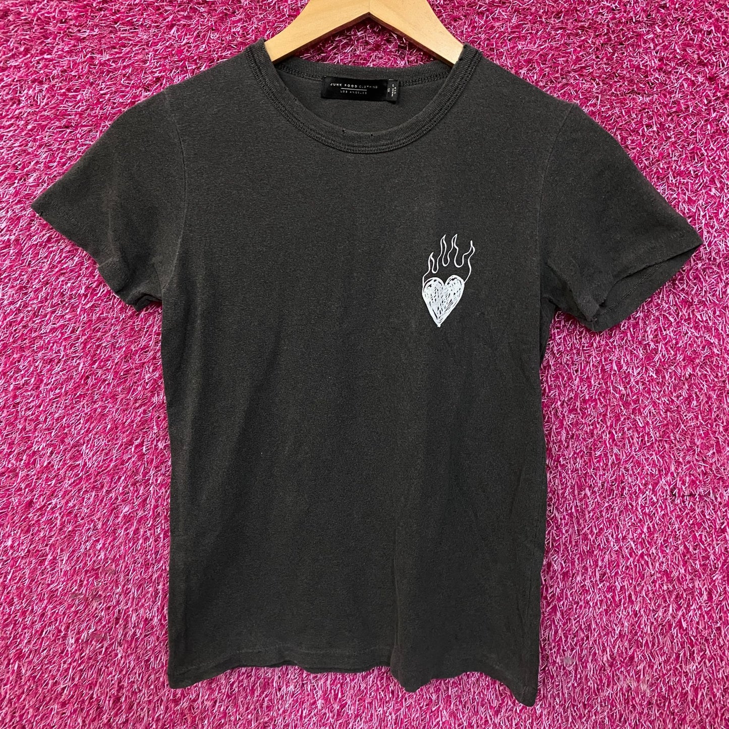 Junk Food Clothing Women's Burning Love Original Vintage Style Tee XS