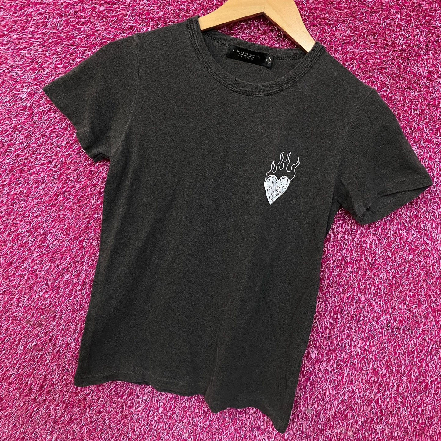 Junk Food Clothing Women's Burning Love Original Vintage Style Tee XS