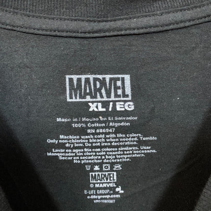 Marvel Deadpool Surrounded By Greatness T-Shirt XL