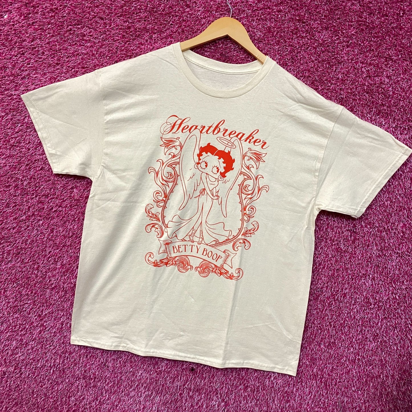 Betty Boop Heartbreaker Cute Graphic T-Shirt Large
