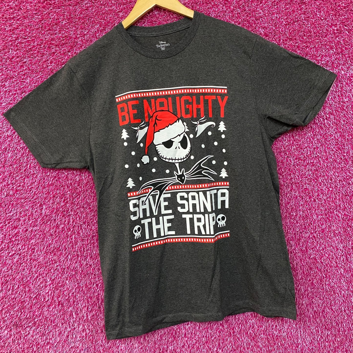The Nightmare Before Christmas JacK Skellington Santa Hat T-Shirt Large