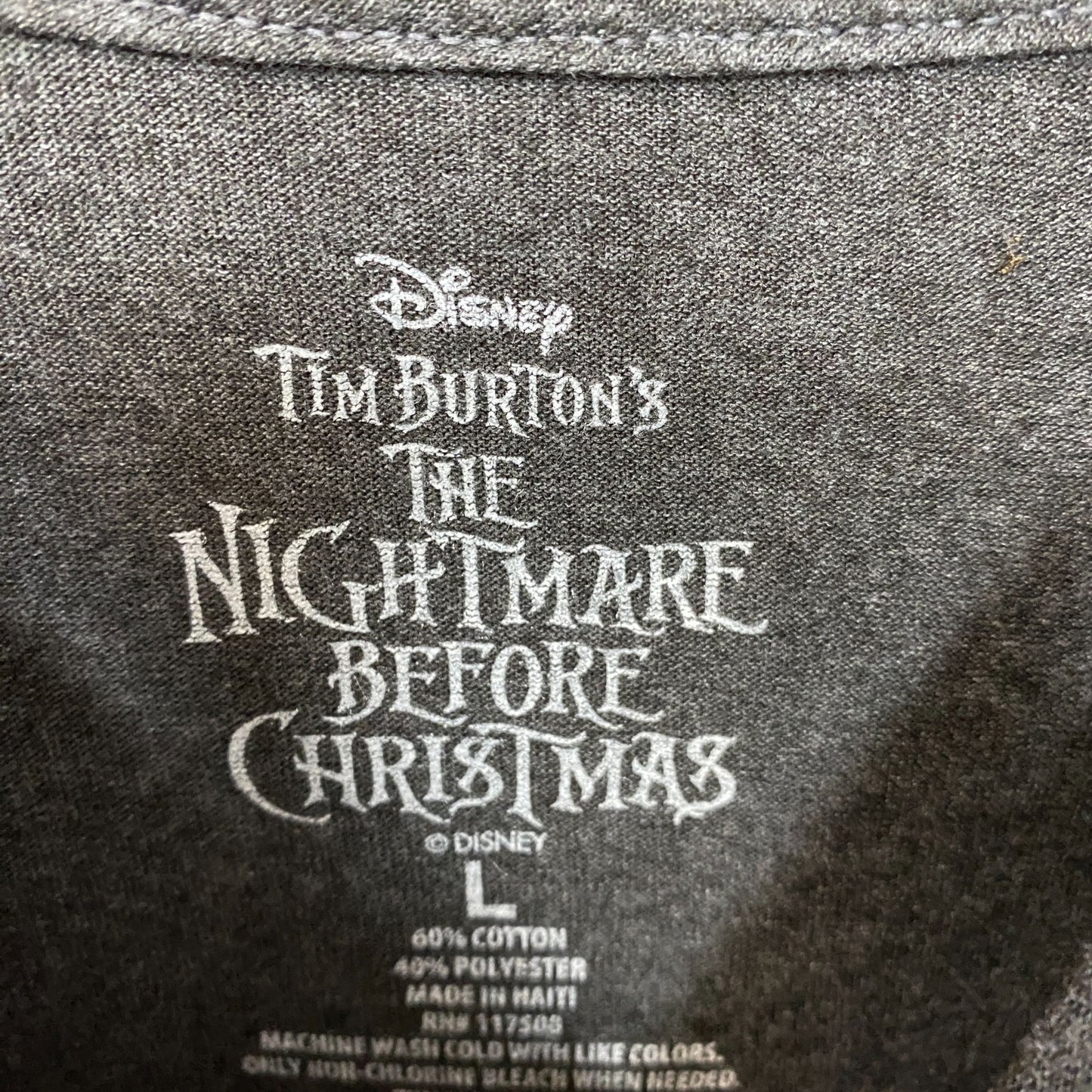 The Nightmare Before Christmas JacK Skellington Santa Hat T-Shirt Large