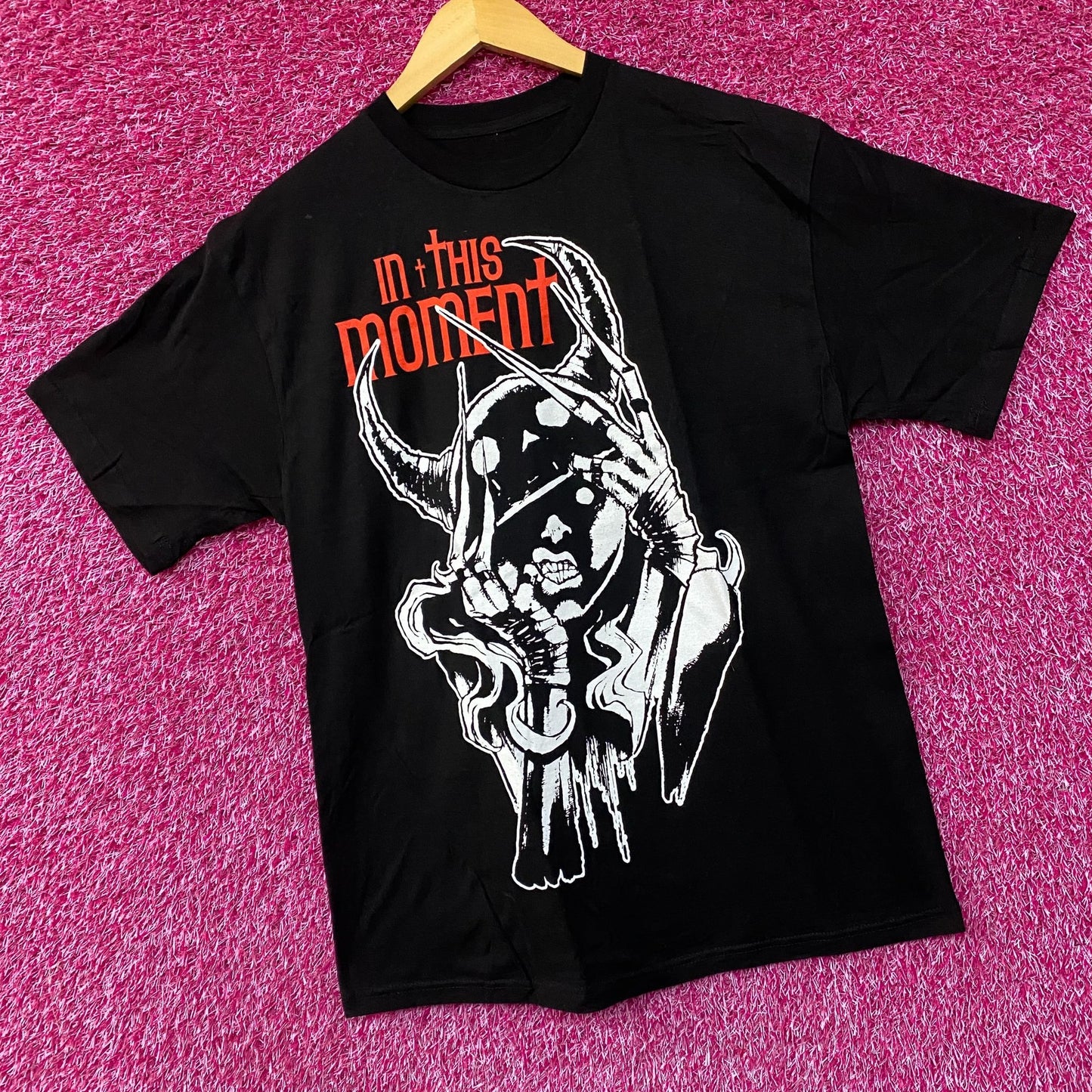 In This Moment Monster Claws T-Shirt Large