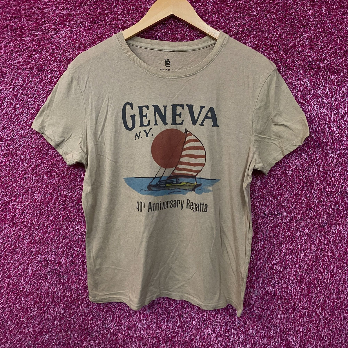 Junk Food Geneva, N.Y. 40th Anniversary Regatta Women's T-Shirt Medium