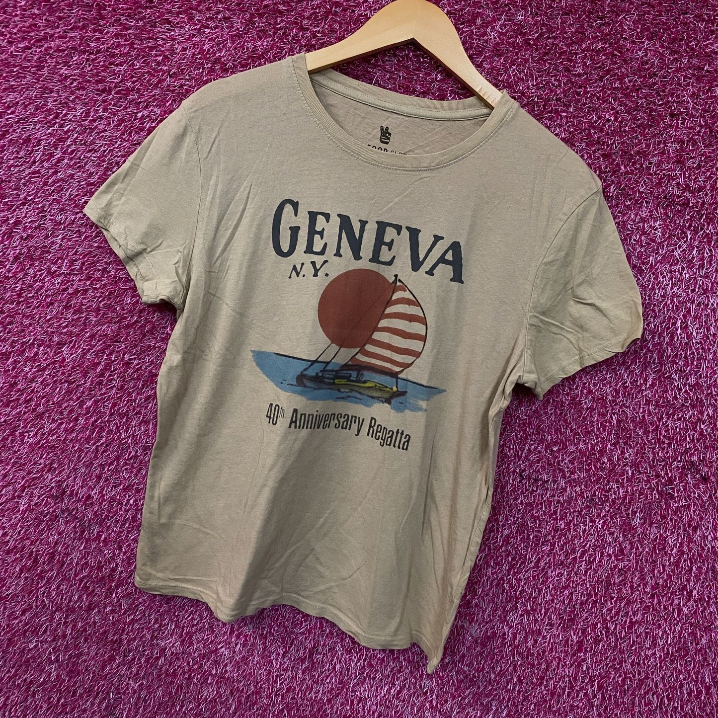 Junk Food Geneva, N.Y. 40th Anniversary Regatta Women's T-Shirt Medium