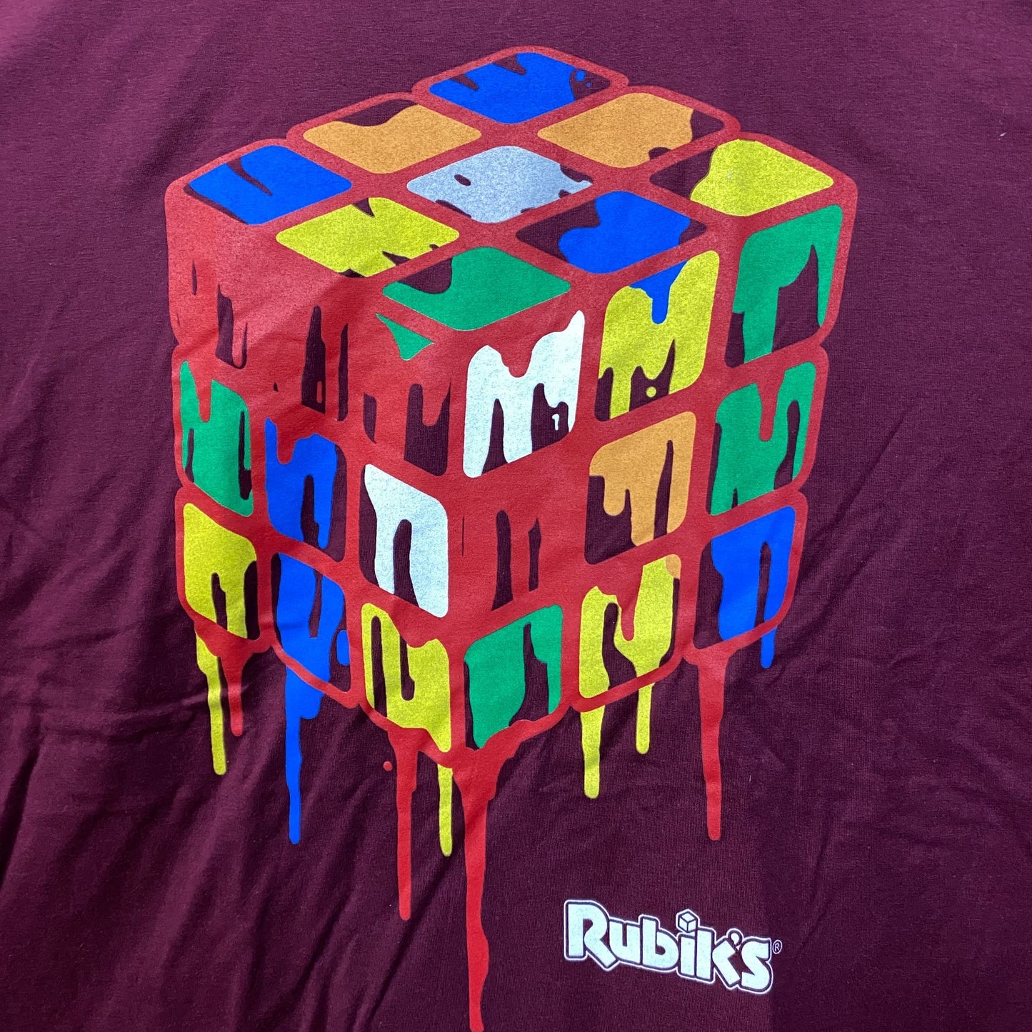 Rubiks Cube Melting Vintage Style Graphic Design T-Shirt XL
