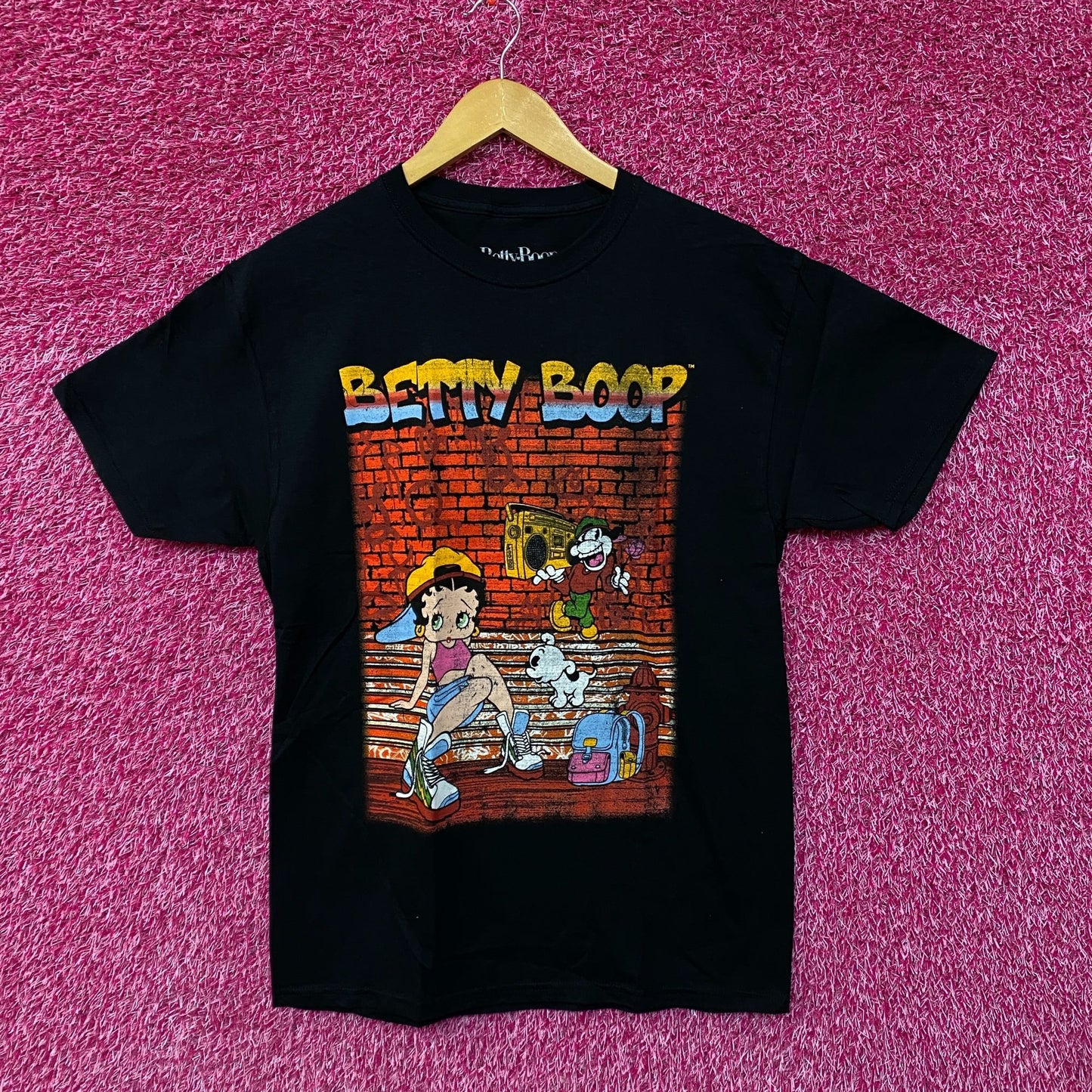 Betty Boop Hip Hop Style Poster Tshirt size s/m