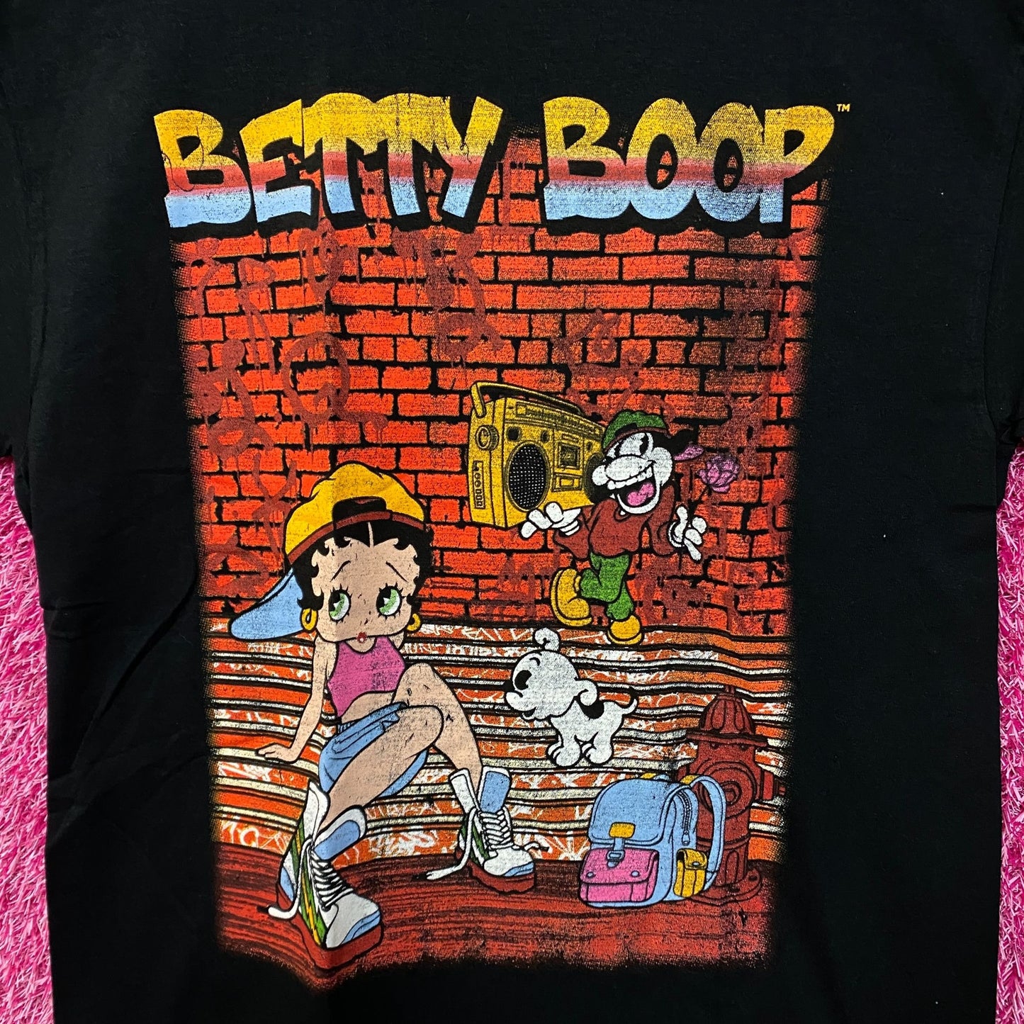 Betty Boop Hip Hop Style Poster Tshirt size s/m