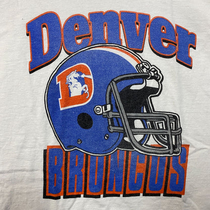Junk Food NFL Denver Broncos Throwback Helmet Logo T- Shirt Large