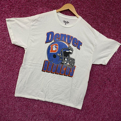 Junk Food NFL Denver Broncos Throwback Helmet Logo T- Shirt Large