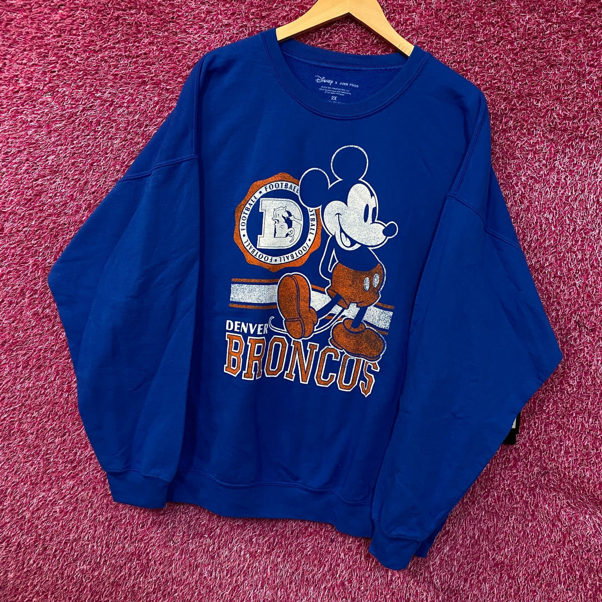 Junk Food X Disney Denver Broncos Crewneck sweater size 2XL