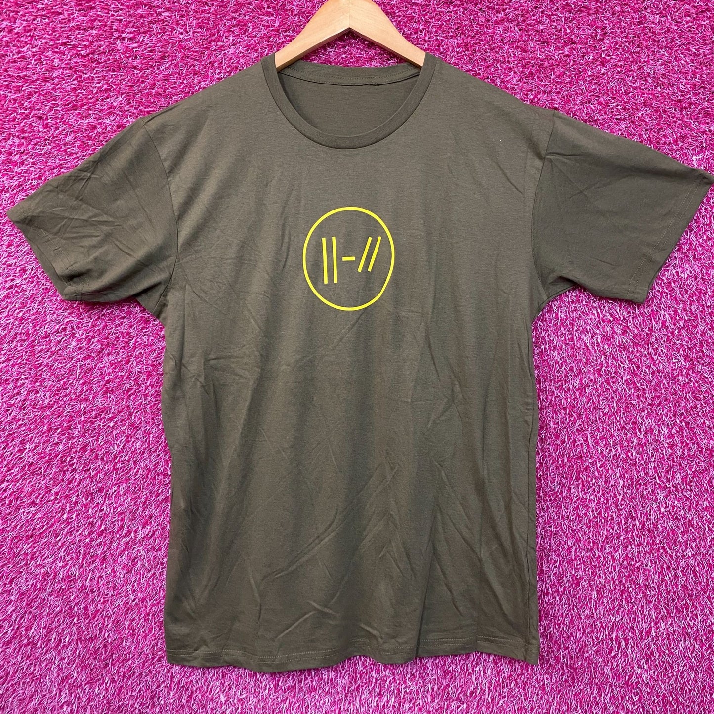 Twenty One Pilots Logo Rock Dup T-Shirt  Shirt XL