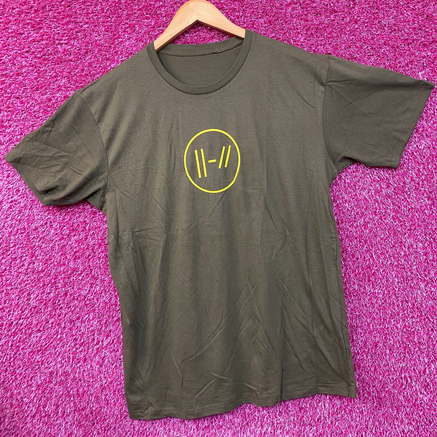 Twenty One Pilots Logo Rock Dup T-Shirt  Shirt XL
