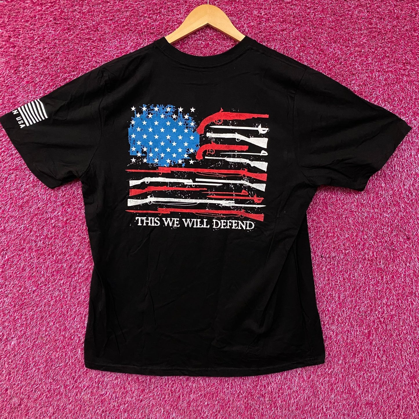 Bass Pro Shops "This We Will Defend" Graphic T-shirt XL
