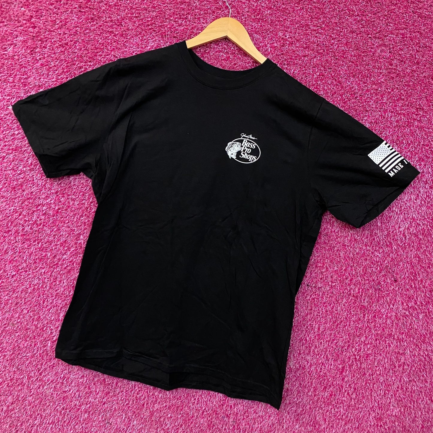 Bass Pro Shops "This We Will Defend" Graphic T-shirt XL