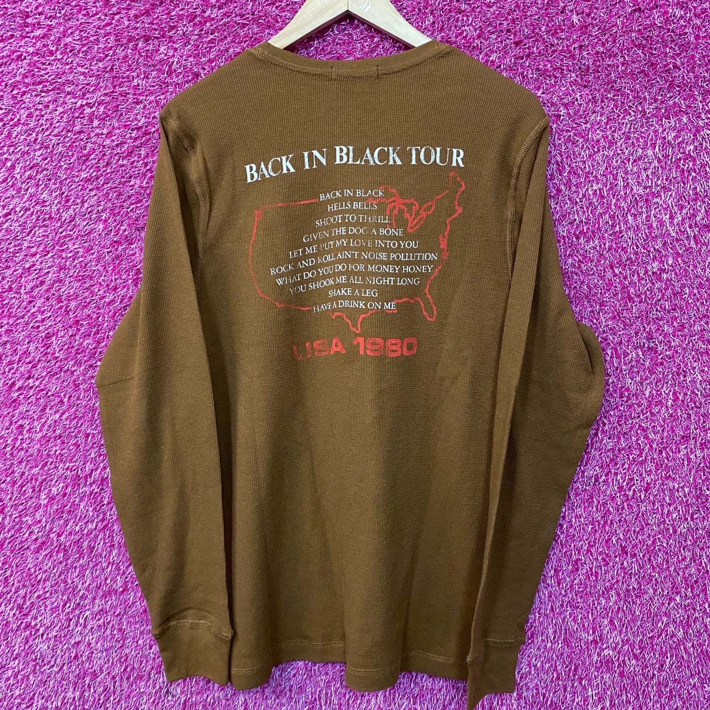Junk Food Clothing AC/DC Back in Black Tour Waffle Knit Pullover Long Sleeve T-Shirt Medium