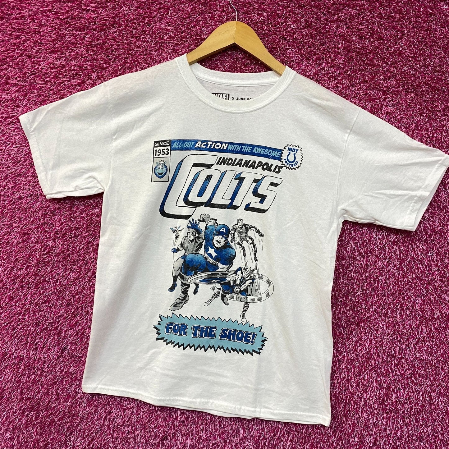 Junk Food X Marvel The Avengers Indianapolis Colts For the Shoe T-Shirt XS