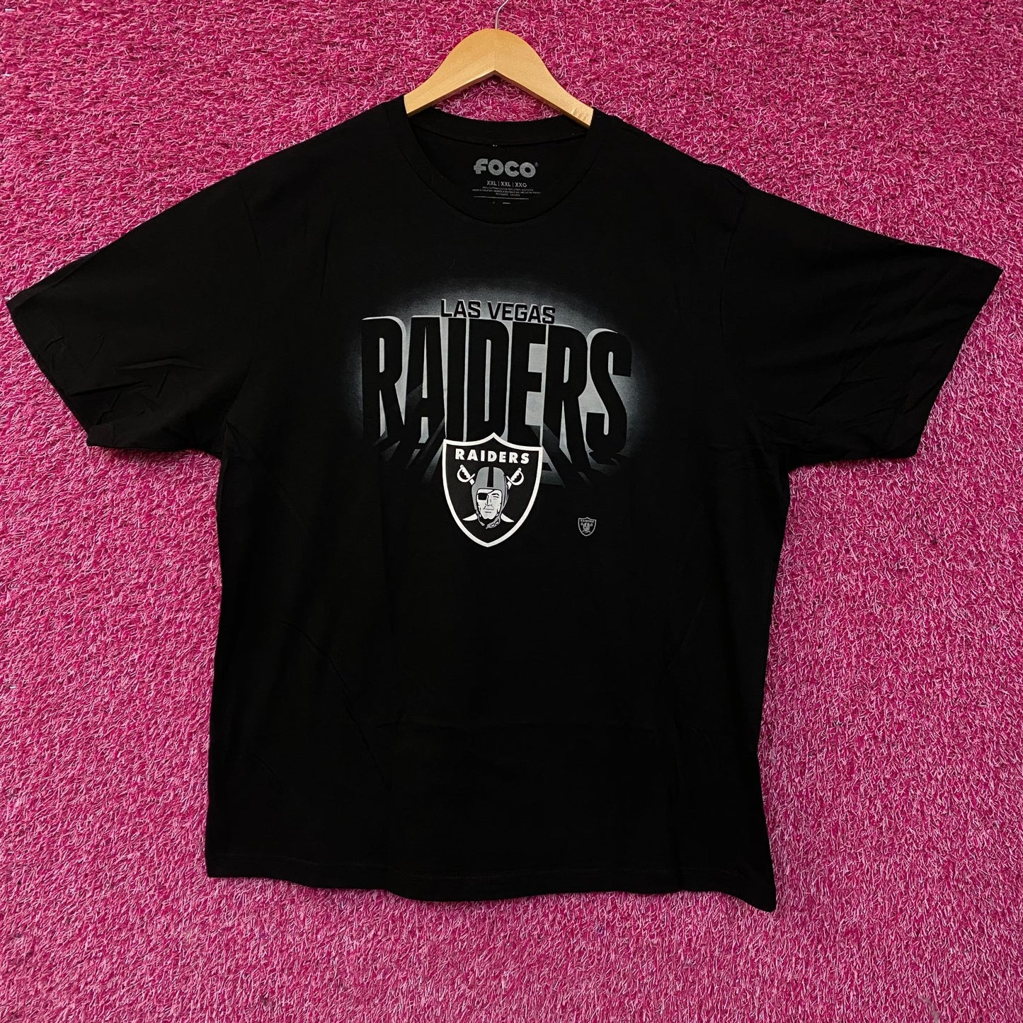 FOCO NFL Las Vegas Raiders Logo Graphic T-Shirt 2XL